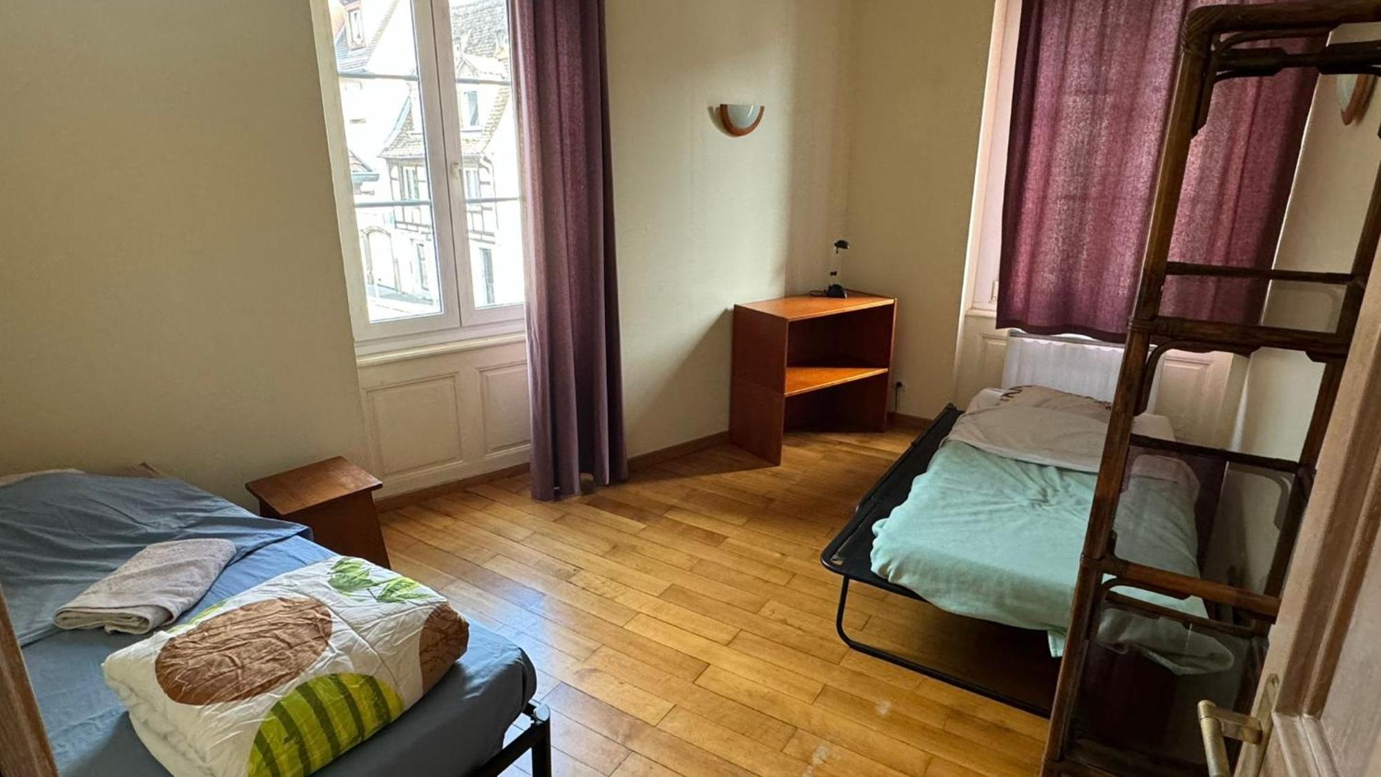 Brant Academy Petite France Albergue Estrasburgo Exterior foto